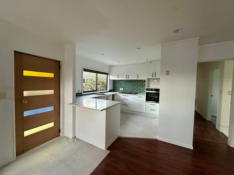 1271A Dominion Road Extension, Mount Roskill, Auckland - Carousel 1