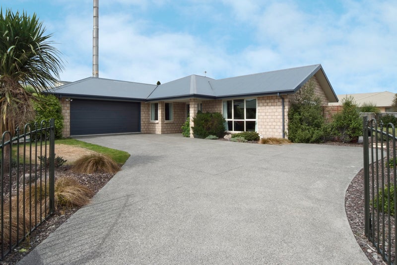 10 Red Checkers Place, Wigram, Christchurch - Carousel 23