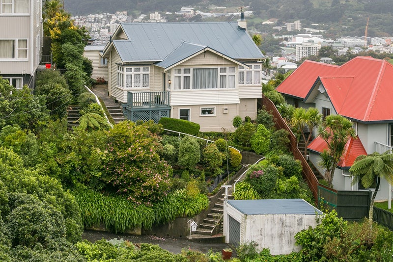 9 Ninian Street, Highbury, Wellington - Carousel 2