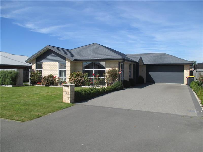 6 Rosario Place, Aidanfield, Christchurch - Carousel 1