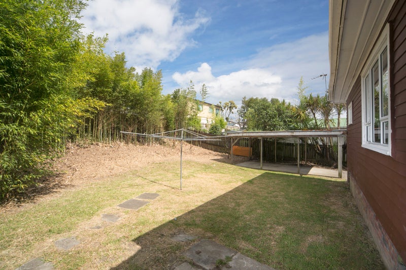 32 Caronia Crescent, Lynfield, Auckland - Carousel 10
