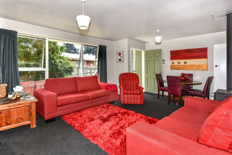 2/27 Kawau Crescent, Bromley, Christchurch - Carousel 1