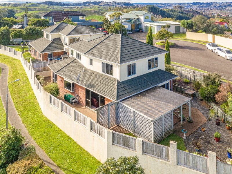 11 Gumtree Rise, Otamatea, Whanganui - Carousel 1
