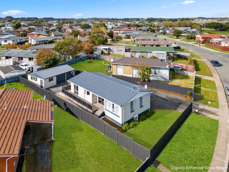 93 Dunbeath Crescent, Kew, Invercargill - Carousel 1