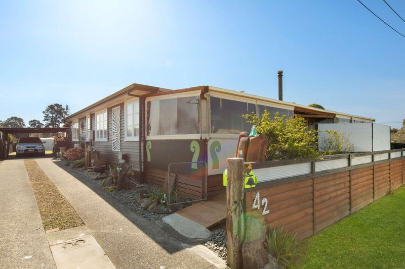 42 Camellia Drive, Ngongotaha, Rotorua - Carousel 1