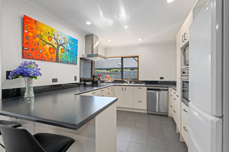 38 Hillcrest Avenue, Witherlea, Blenheim - Carousel 2