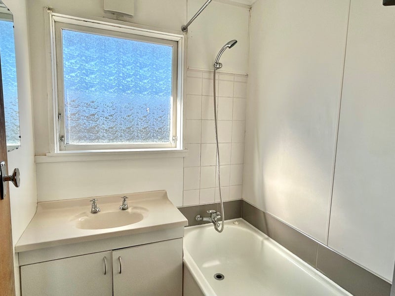 2/267 Kennedy Road, Onekawa, Napier - Carousel 6