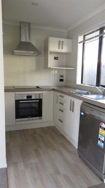 3/99 Lake Road, Frankton, Hamilton - Carousel 2