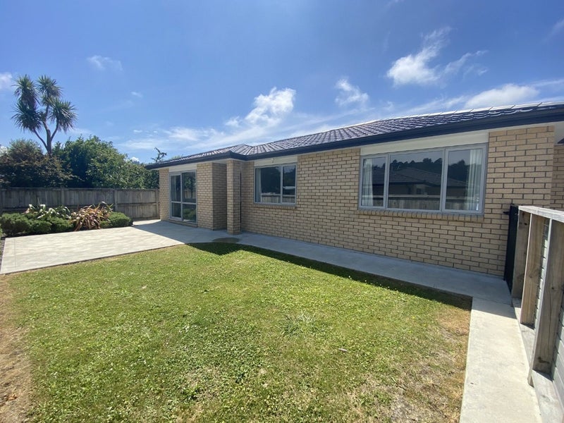 165B Stokes Valley Road, Stokes Valley, Lower Hutt - Carousel 9