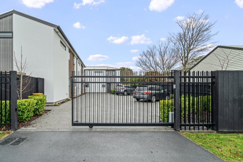 3/27 Winton Street, St Albans, Christchurch - Carousel 2