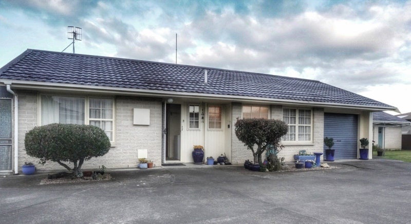 12 Oxford Street, Taradale, Napier - Carousel 2
