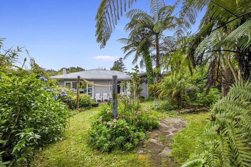 126 Huatoki Street, Frankleigh Park, New Plymouth - Carousel 1