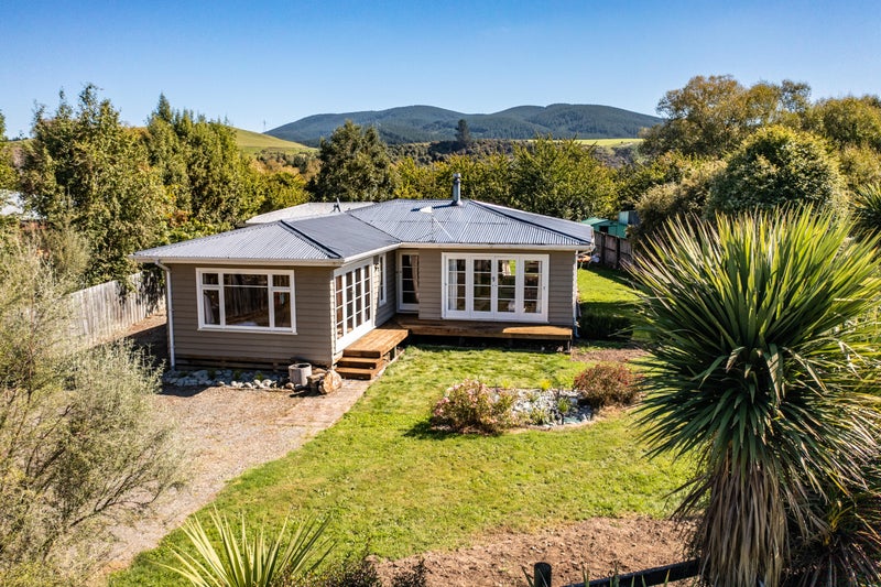 285 Whitecliffs Road, Coalgate - Carousel 1