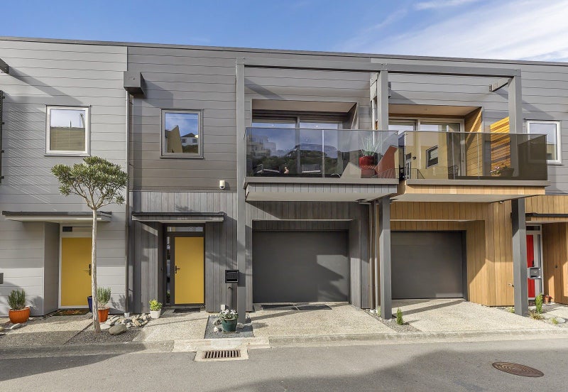13/305 Evans Bay Parade, Hataitai, Wellington - Carousel 23