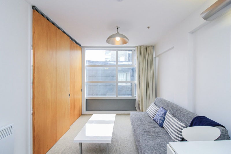 81/43 Mulgrave Street, Thorndon, Wellington - Carousel 1