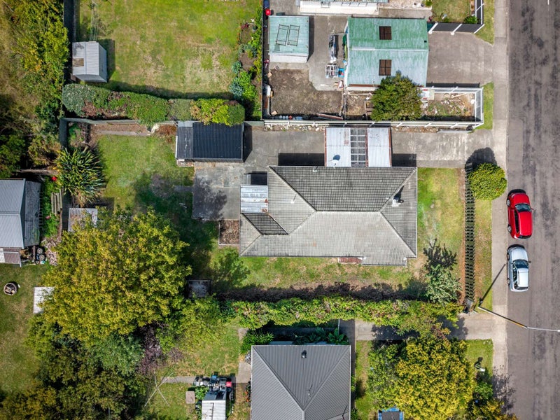 1238 Cunningham Crescent, Mayfair, Hastings - Carousel 2