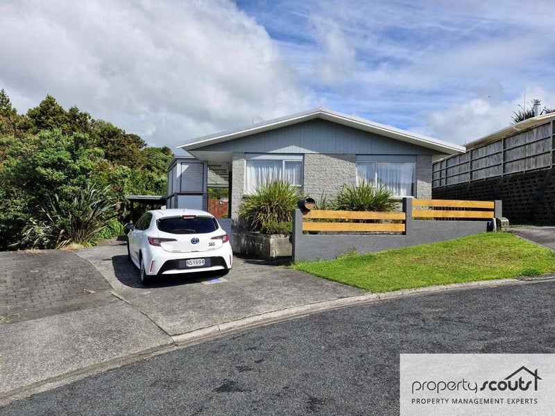 11 Shaldon Crescent, Blagdon, New Plymouth - Carousel 1