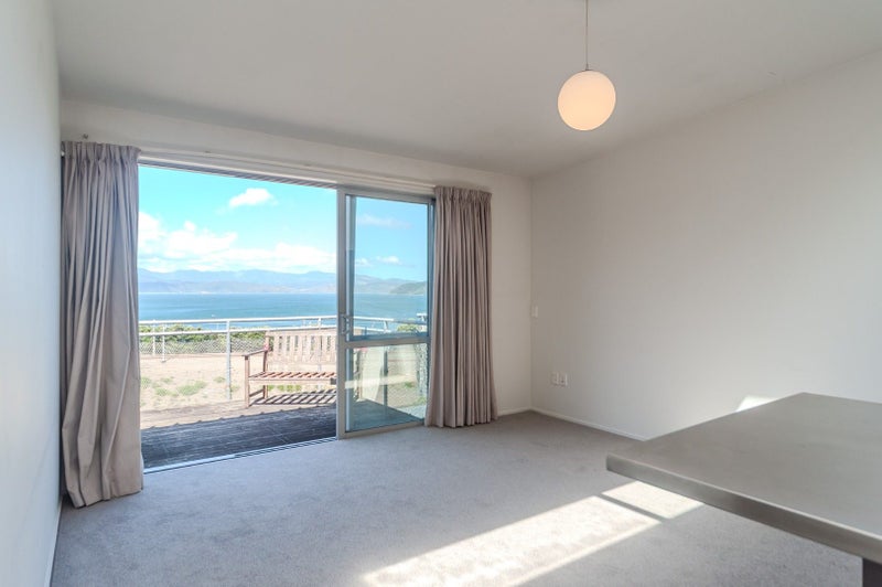 24/2 Onslow Road, Khandallah, Wellington - Carousel 2