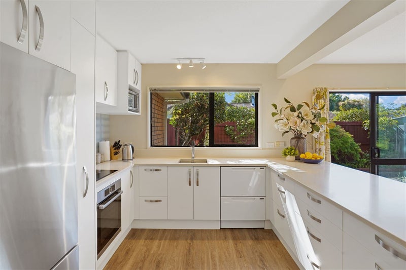 23 Lakeview Place, Halswell, Christchurch - Carousel 2