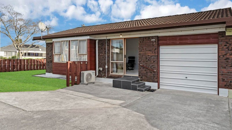 1/7 Evelyn Street, Papatoetoe, Auckland - Carousel 1