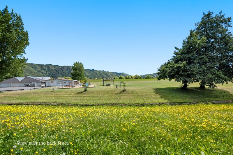 143 Clouston Park Road, Clouston Park, Upper Hutt - Carousel 21