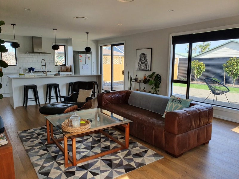 2/112 Baker Street, New Brighton, Christchurch - Carousel 2