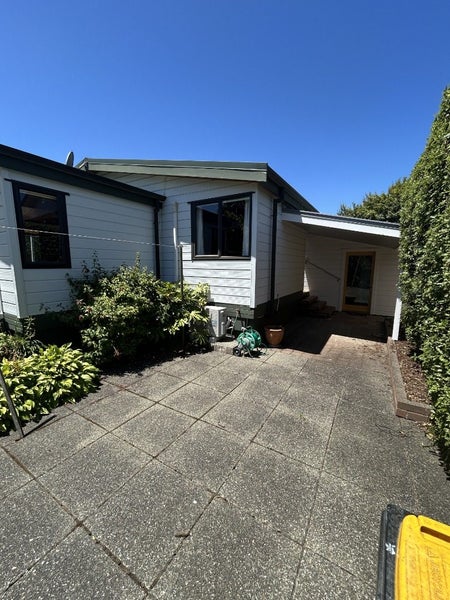 14 Centennial Road, Tahunanui, Nelson - Carousel 2
