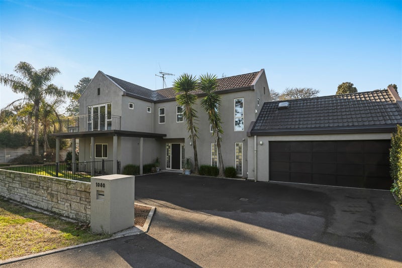 1080 River Road, Queenwood, Hamilton - Carousel 1