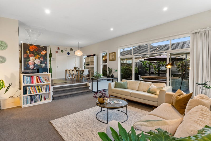 72 Kiwitea Street, Sandringham, Auckland - Carousel 2