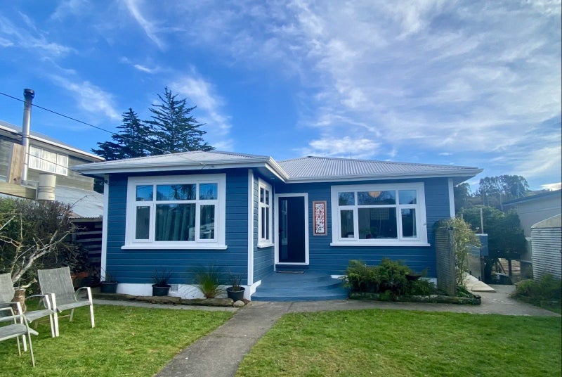 5 Wells Street, Brighton, Dunedin - Carousel 1