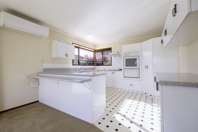 10 Corfe Street, Ilam, Christchurch - Carousel 2