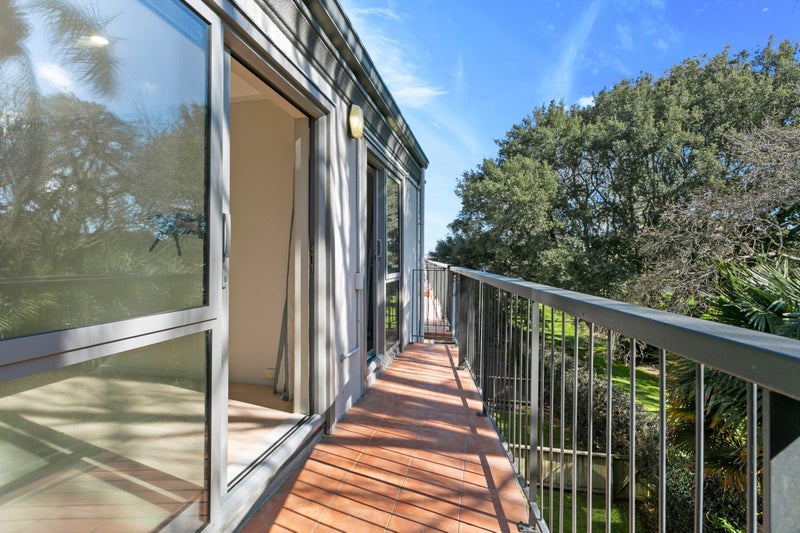 36R Eric Paton Way, Saint Johns, Auckland - Carousel 10