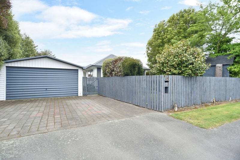 42 Croziers Road, St Albans, Christchurch - Carousel 19