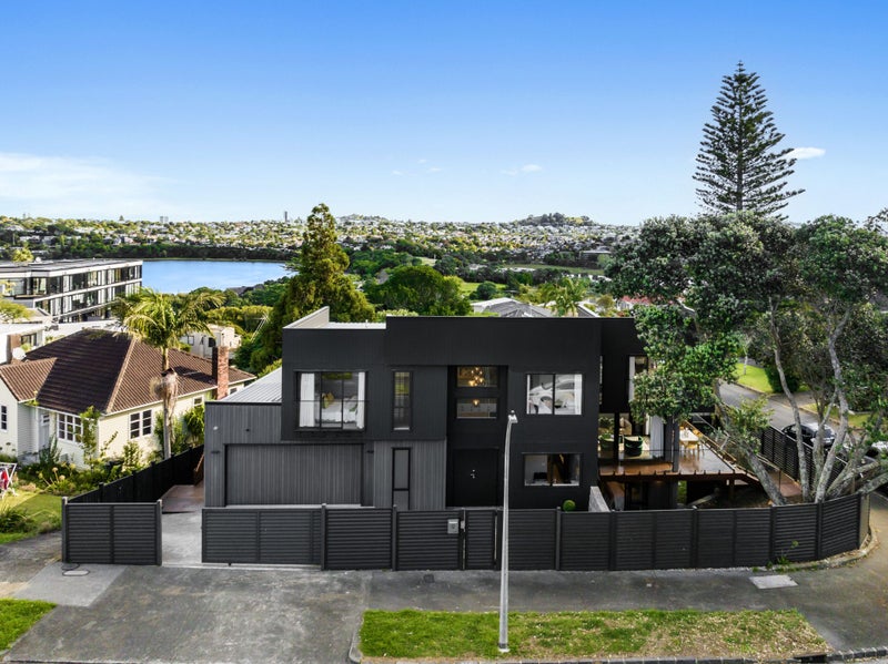 9 Ngaio Street, Orakei, Auckland - Carousel 1