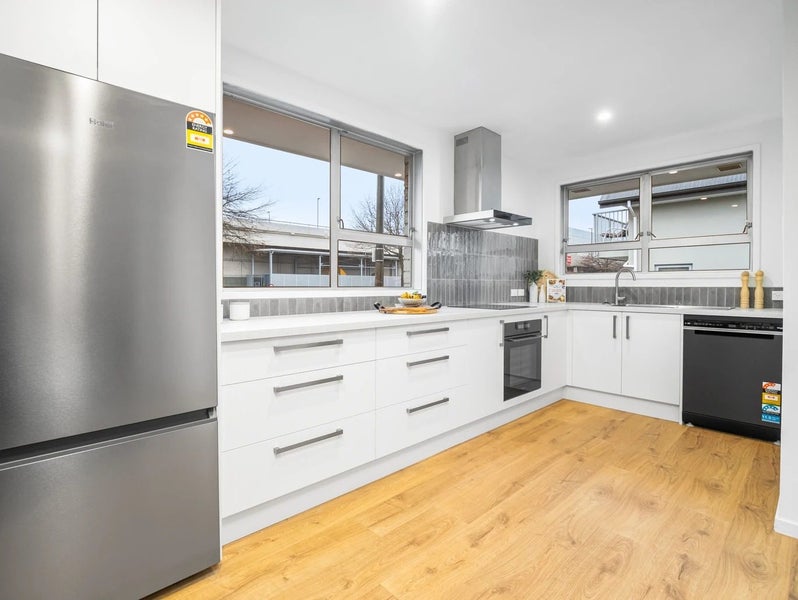 1/9 Maxwell Street, Riccarton, Christchurch - Carousel 2