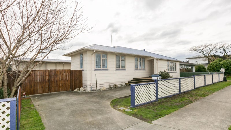 605 Park Road South, Ākina, Hastings - Carousel 1