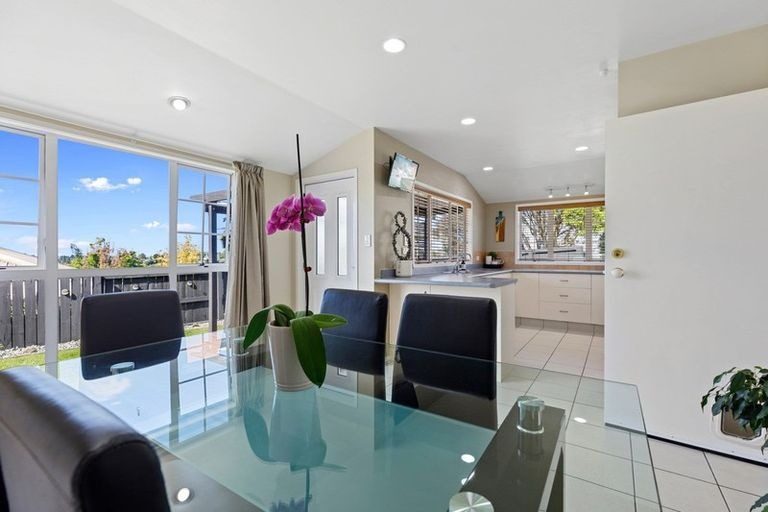 14 Tamworth Place, Gate Pa, Tauranga - Carousel 2