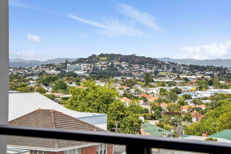 303/428 Dominion Road, Mount Eden, Auckland - Carousel 12
