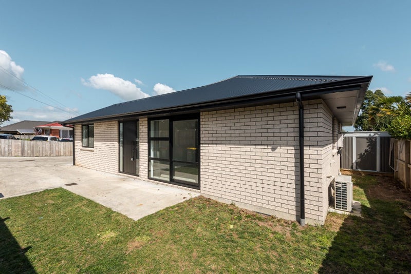 1/202 Ohaupo Road, Glenview, Hamilton - Carousel 1