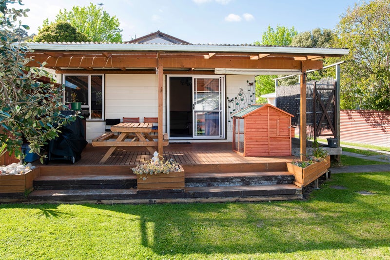 8 Dennis Street, Outer Kaiti, Gisborne - Carousel 1