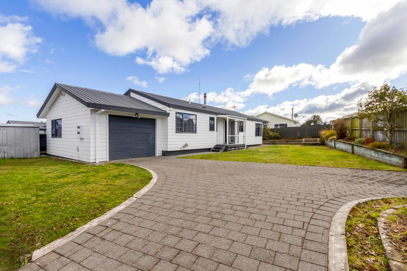32 Tawa Street, Hilltop, Taupo - Carousel 1