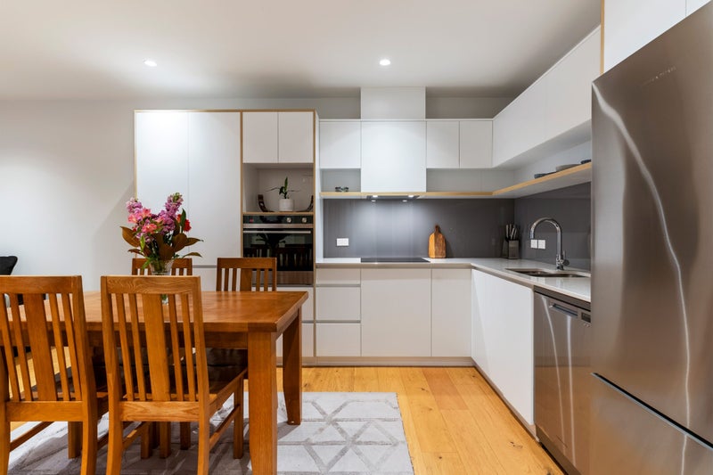 209/70 Victoria Street, Onehunga, Auckland - Carousel 2