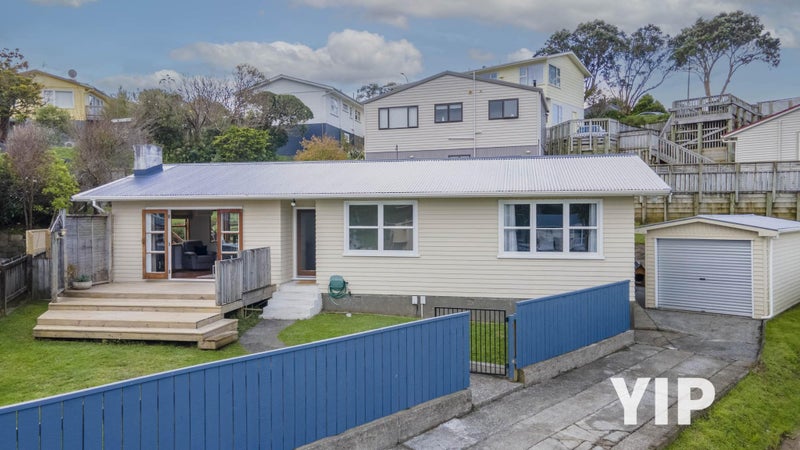 56 Batchelor Street, Newlands, Wellington - Carousel 1
