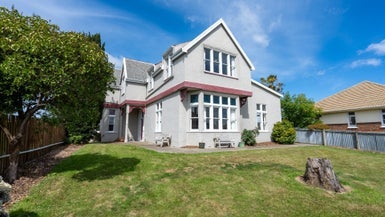 3 Crewe Street, Maryhill, Dunedin - Carousel 1