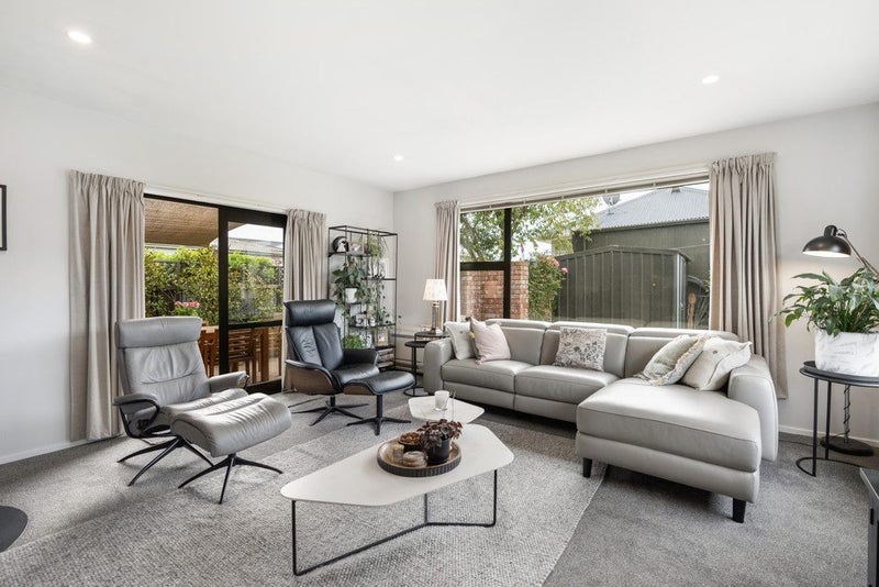 2/134 Milton Street, Somerfield, Christchurch - Carousel 2