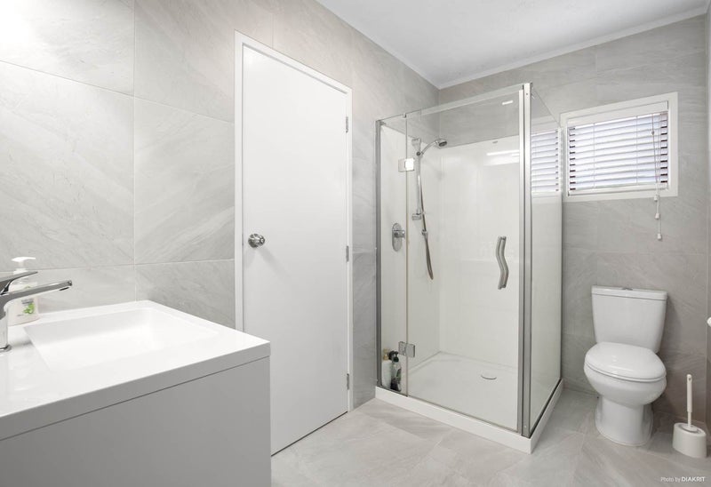 51 Renoir Street, West Harbour, Auckland - Carousel 22