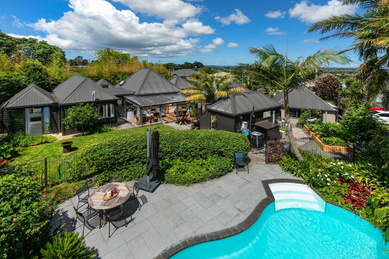 3 Rame Road, Greenhithe, Auckland - Carousel 1