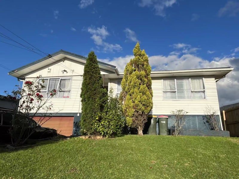 86 Tiraumea Drive, Pakuranga, Auckland - Carousel 1
