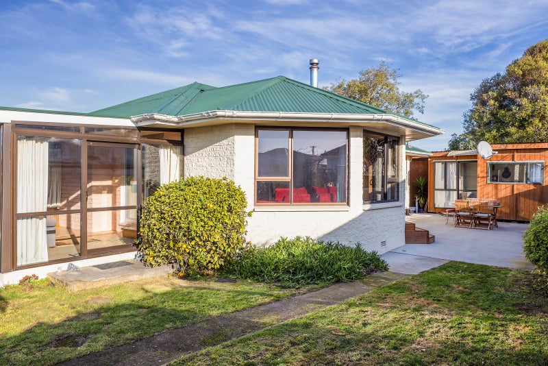 7 Tenby Place, Avondale, Christchurch - Carousel 2