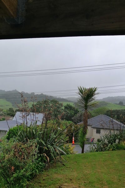 2 Otanerua Road, Hatfields Beach, Orewa - Carousel 2